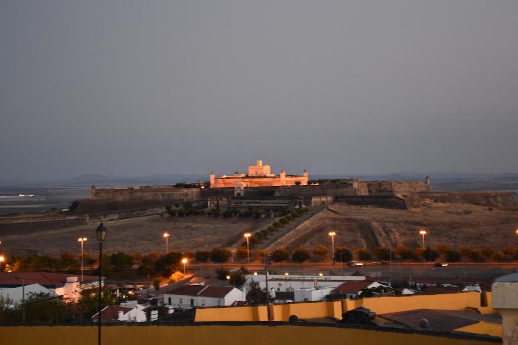 Alcamim Guesthouse Elvas Bagian luar foto